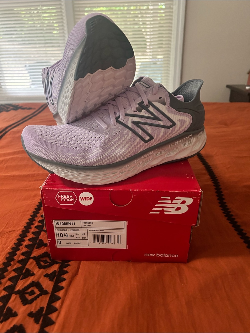 New Balance Women's 10.5 W Astral Glow